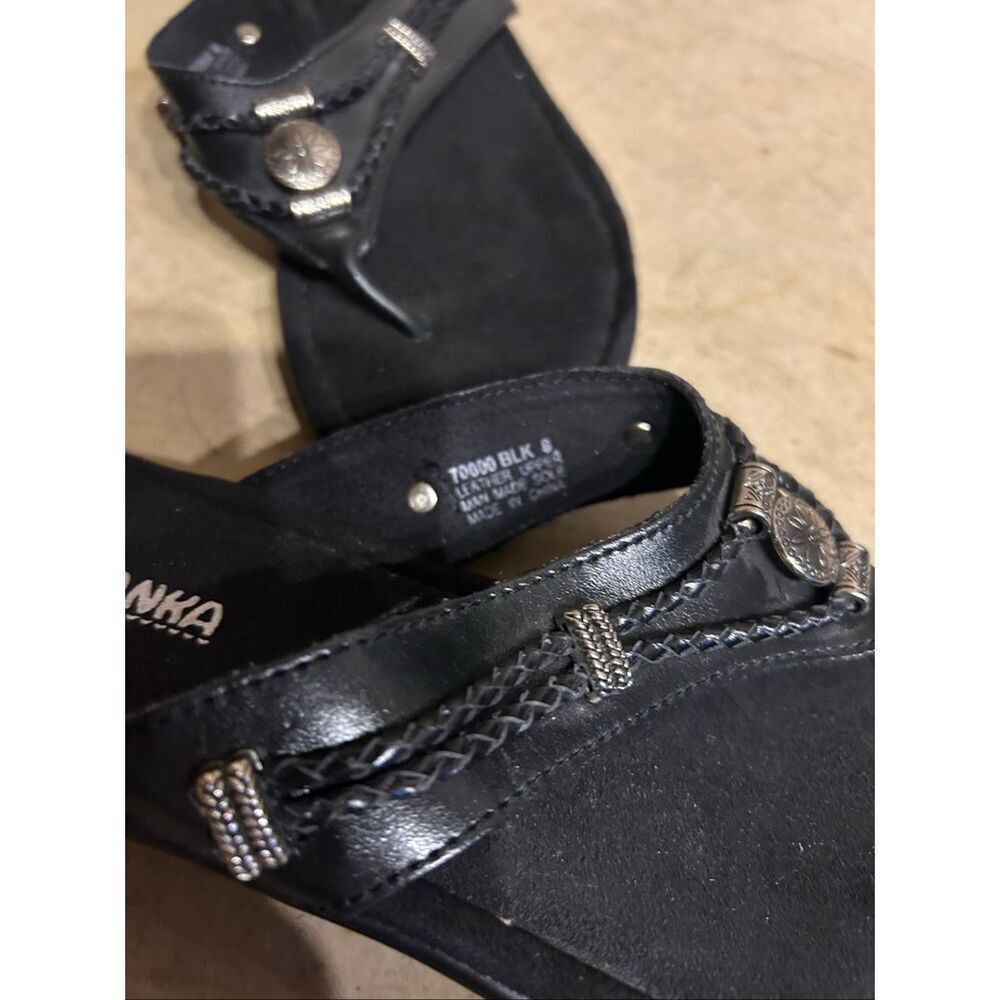 Minnetonka Women's Silverthorne 360 Black Leather Sandals Size 8 - Picture 3 of 9